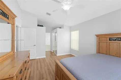 19401 SW 15th Street Pembroke Pines FL 33029