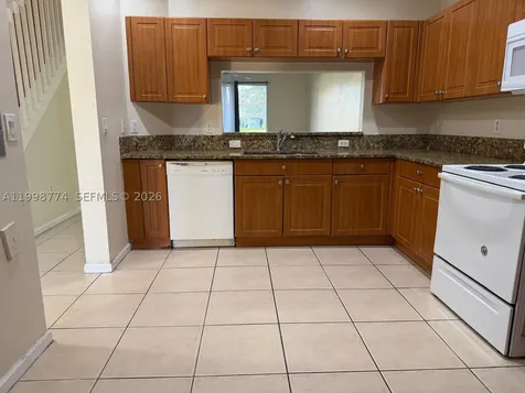 8246 SW 27th Street Miramar FL 33025