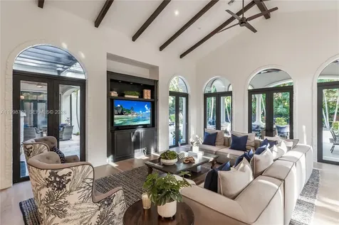 6350 SW 107th Street Pinecrest FL 33156