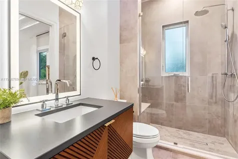6350 SW 107th Street Pinecrest FL 33156
