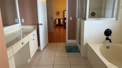 13553 SW 124th Avenue Road Miami FL 33186