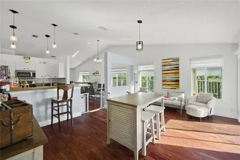1413 Majesty Terrace Weston FL 33327