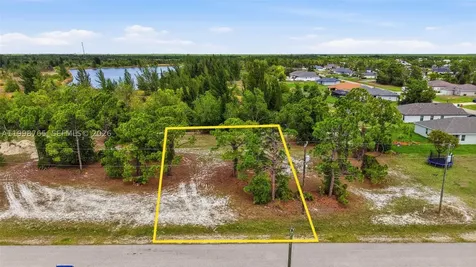 2813 NW 27th Street Cape Coral FL 33993