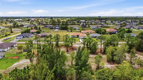 2813 NW 27th Street Cape Coral FL 33993