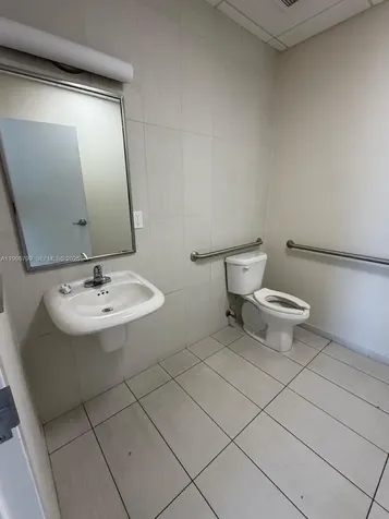 2866 E Oakland Park Boulevard Fort Lauderdale FL 33306