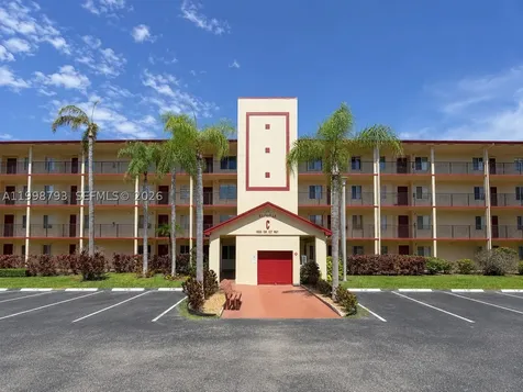 1600 SW 127th Way Pembroke Pines FL 33027
