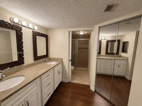 1600 SW 127th Way Pembroke Pines FL 33027
