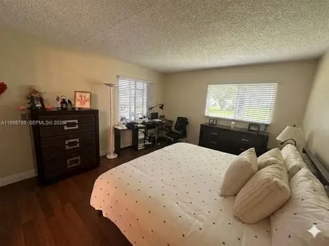 1600 SW 127th Way Pembroke Pines FL 33027