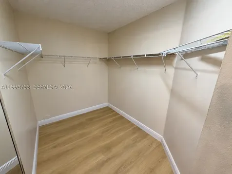 1600 SW 127th Way Pembroke Pines FL 33027