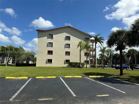 1600 SW 127th Way Pembroke Pines FL 33027
