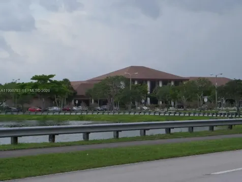 1600 SW 127th Way Pembroke Pines FL 33027