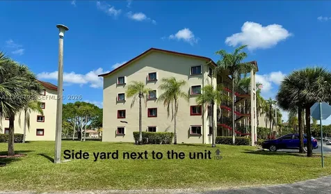 1600 SW 127th Way Pembroke Pines FL 33027