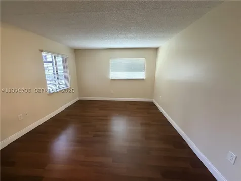 1600 SW 127th Way Pembroke Pines FL 33027