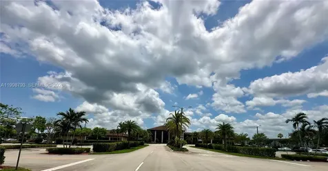 1600 SW 127th Way Pembroke Pines FL 33027