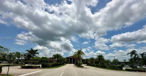 1600 SW 127th Way Pembroke Pines FL 33027