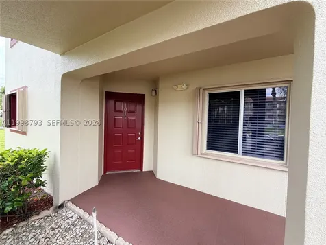 1600 SW 127th Way Pembroke Pines FL 33027