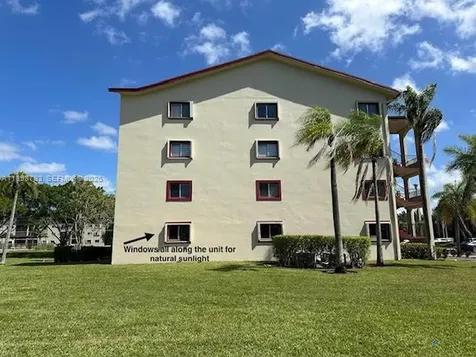 1600 SW 127th Way Pembroke Pines FL 33027