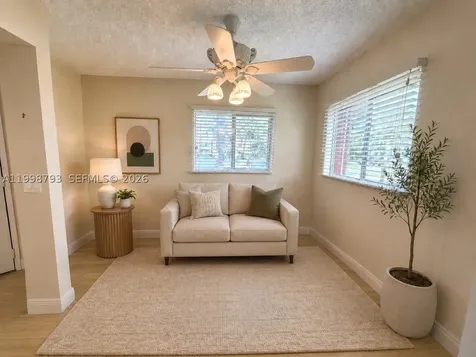 1600 SW 127th Way Pembroke Pines FL 33027