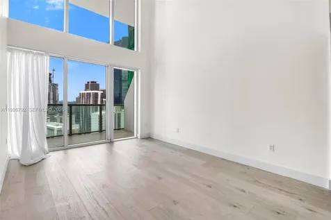 41 SE 5th Street Miami FL 33131