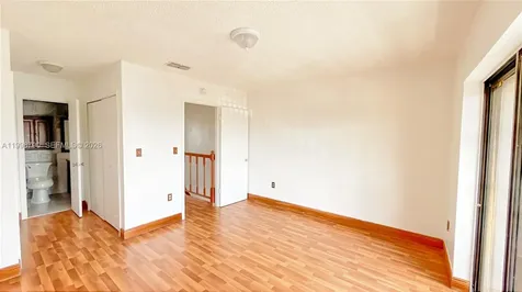 1283 W 51st Place Hialeah FL 33012