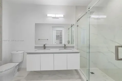 101 Diplomat Parkway Hallandale Beach FL 33009