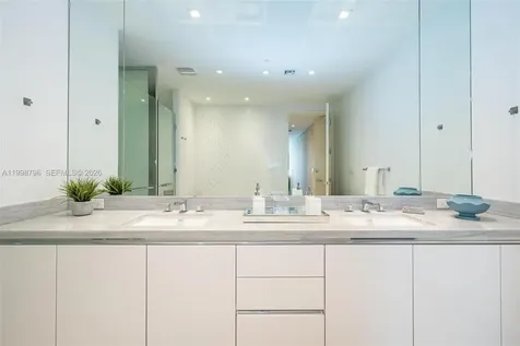 16901 Collins Avenue Sunny Isles Beach FL 33160