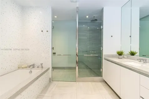 16901 Collins Avenue Sunny Isles Beach FL 33160