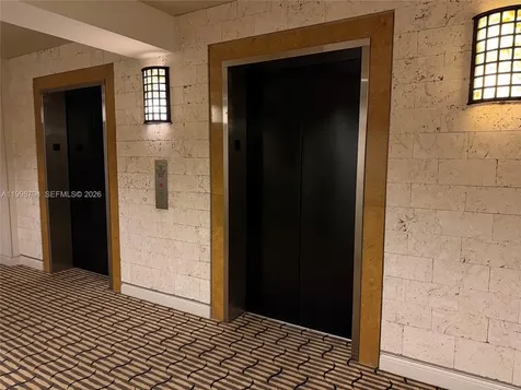 801 Brickell Key Boulevard Miami FL 33131