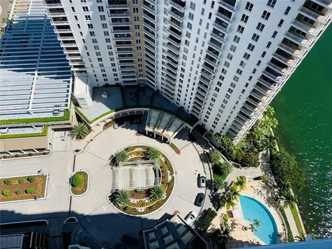 801 Brickell Key Boulevard Miami FL 33131