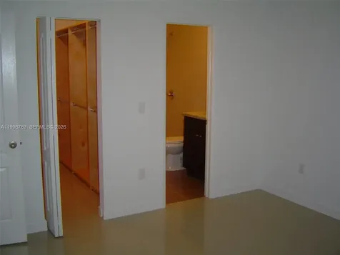 1153 SW 13th Street Miami FL 33129