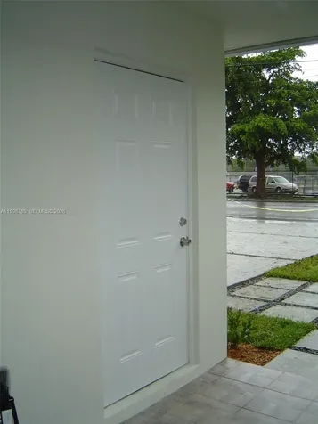 1153 SW 13th Street Miami FL 33129