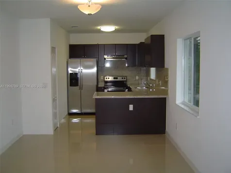 1153 SW 13th Street Miami FL 33129
