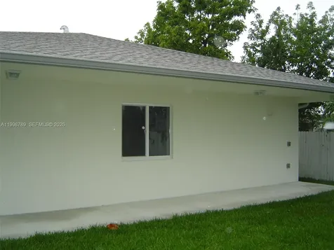 1153 SW 13th Street Miami FL 33129