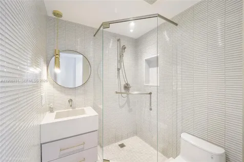 737 Crandon Boulevard Key Biscayne FL 33149