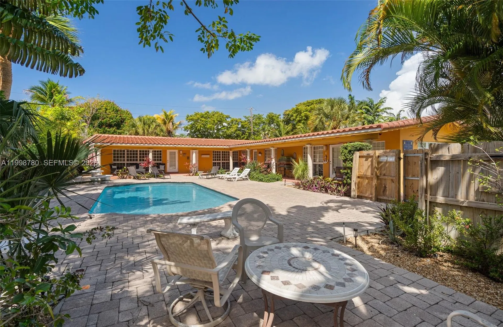 2033 NE 33rd Avenue Fort Lauderdale FL 33305