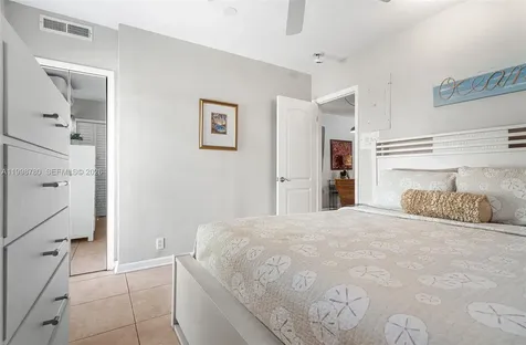 2033 NE 33rd Avenue Fort Lauderdale FL 33305