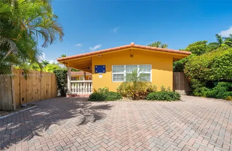 2033 NE 33rd Avenue Fort Lauderdale FL 33305