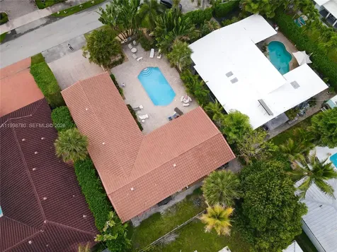 2033 NE 33rd Avenue Fort Lauderdale FL 33305
