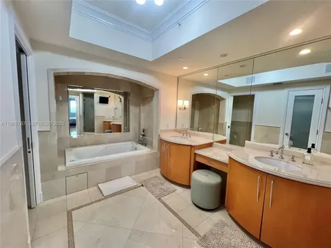 17875 Collins Avenue Sunny Isles Beach FL 33160