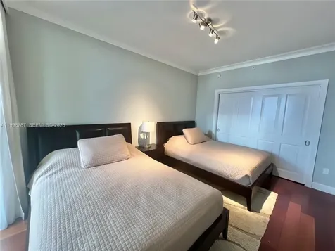 17875 Collins Avenue Sunny Isles Beach FL 33160