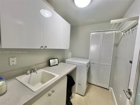 17875 Collins Avenue Sunny Isles Beach FL 33160