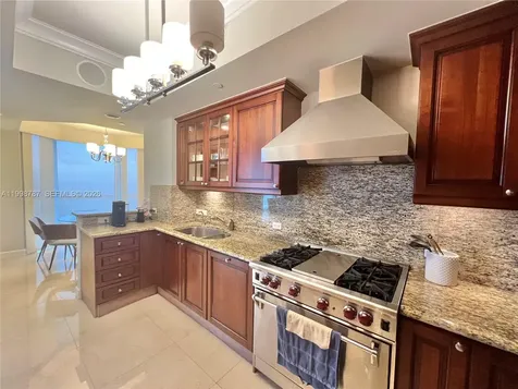 17875 Collins Avenue Sunny Isles Beach FL 33160