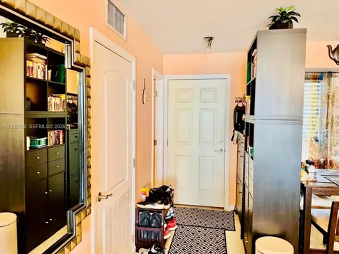 1150 NE 191st Street Miami FL 33179