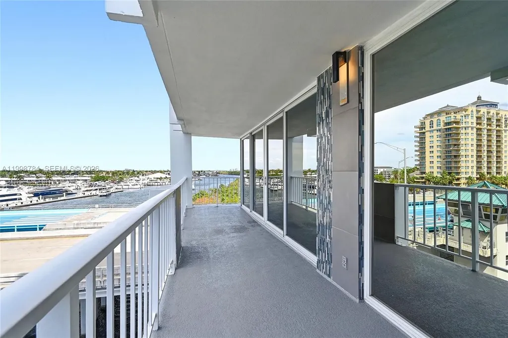 2800 E Sunrise Boulevard Fort Lauderdale FL 33304