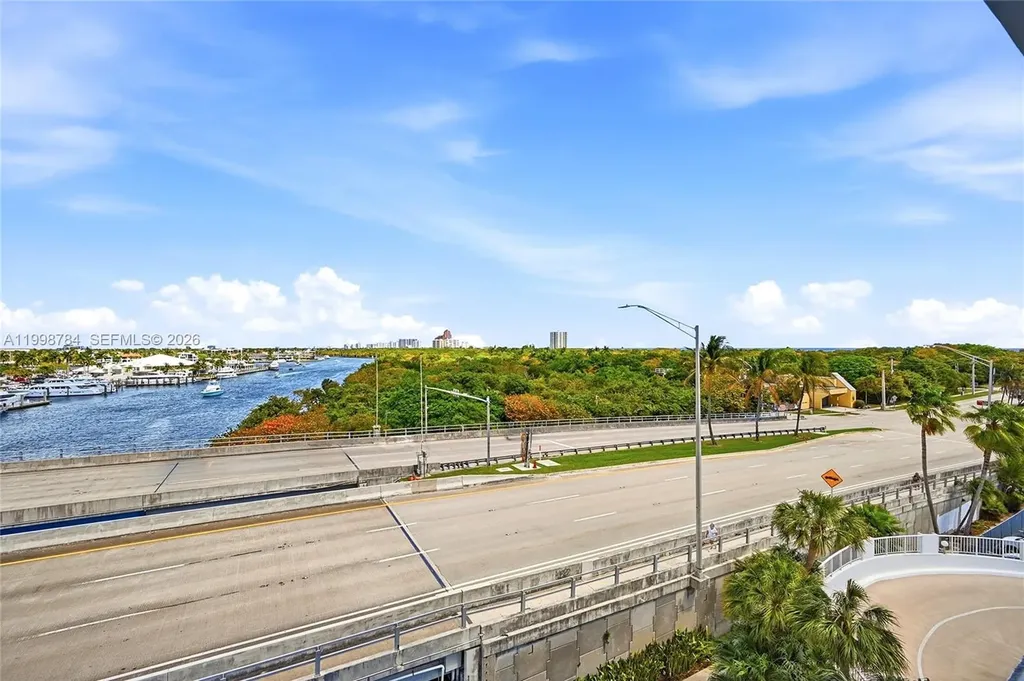 2800 E Sunrise Boulevard Fort Lauderdale FL 33304