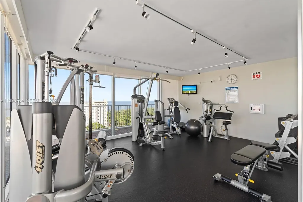 2800 E Sunrise Boulevard Fort Lauderdale FL 33304