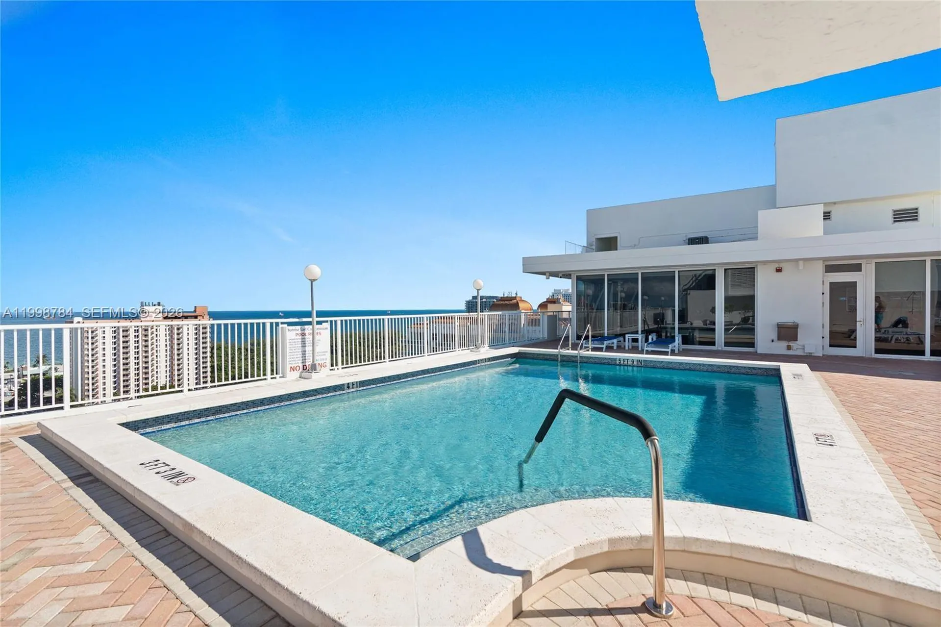 2800 E Sunrise Boulevard Fort Lauderdale FL 33304