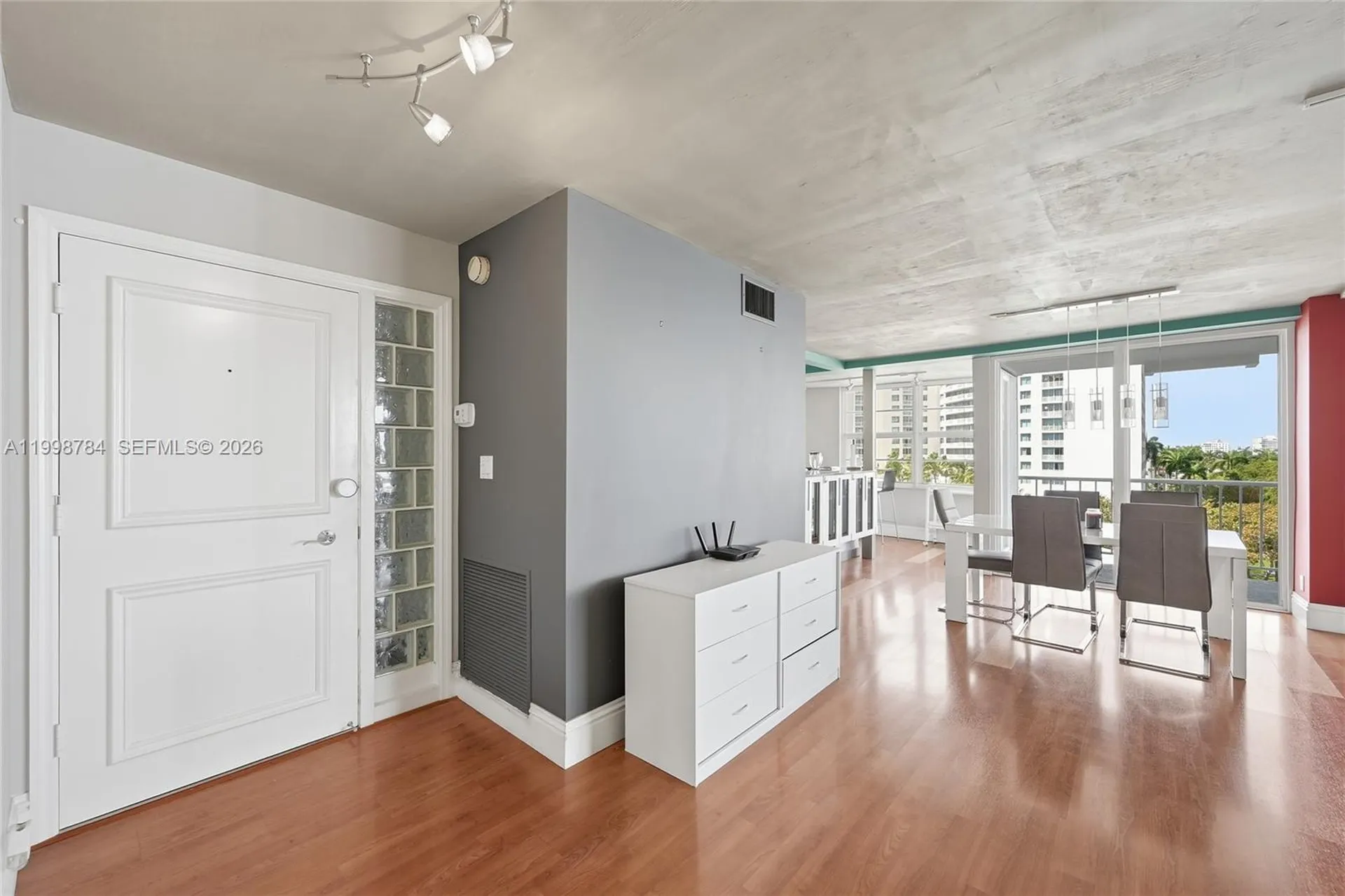 2800 E Sunrise Boulevard Fort Lauderdale FL 33304