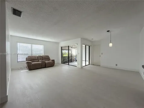 3815 NW 35th Street Coconut Creek FL 33066