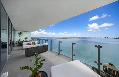700 NE 26th Terrace Miami FL 33137